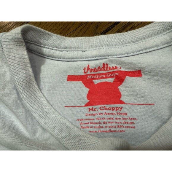 Threadless Mr. Choppy Killer Axe Bunny Graphic by Aaron Hogg Mens T-Shirt Medium - Picture 4 of 8
